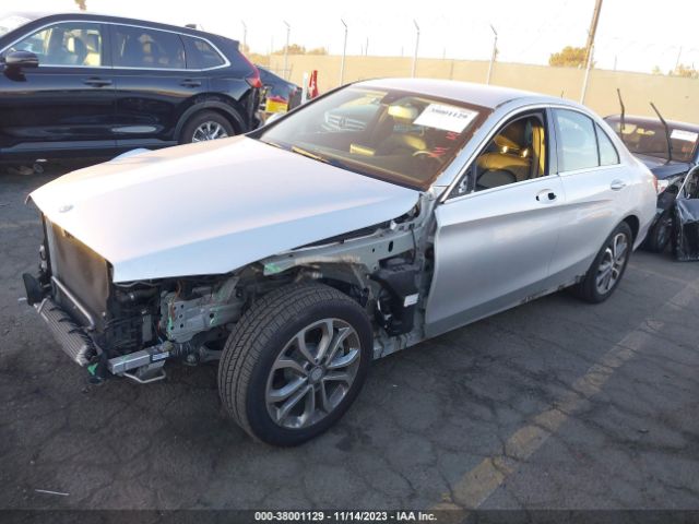 Photo 1 VIN: 55SWF4JB8FU057684 - MERCEDES-BENZ C 300 