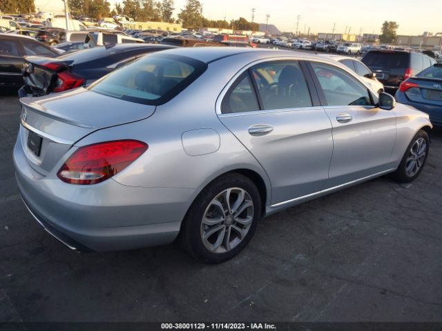 Photo 3 VIN: 55SWF4JB8FU057684 - MERCEDES-BENZ C 300 