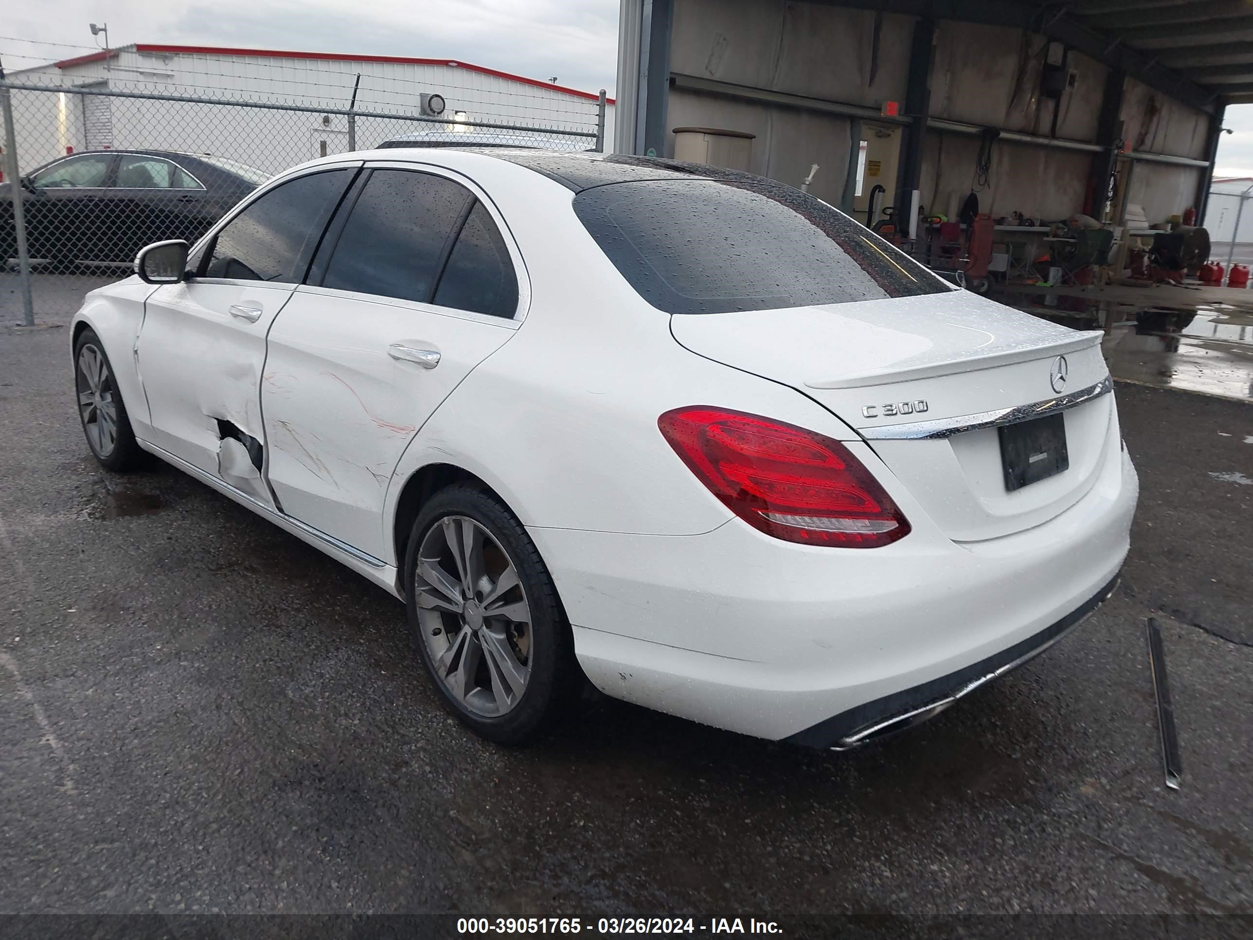 Photo 2 VIN: 55SWF4JB8FU070869 - MERCEDES-BENZ C-KLASSE 