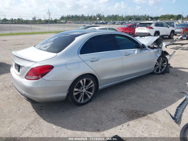 Photo 3 VIN: 55SWF4JB8FU092743 - MERCEDES-BENZ C-CLASS 