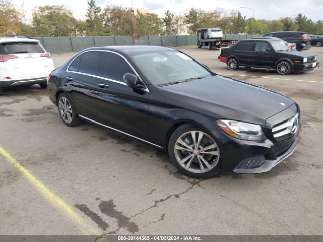 Photo 0 VIN: 55SWF4JB8GU115391 - MERCEDES-BENZ C 300 