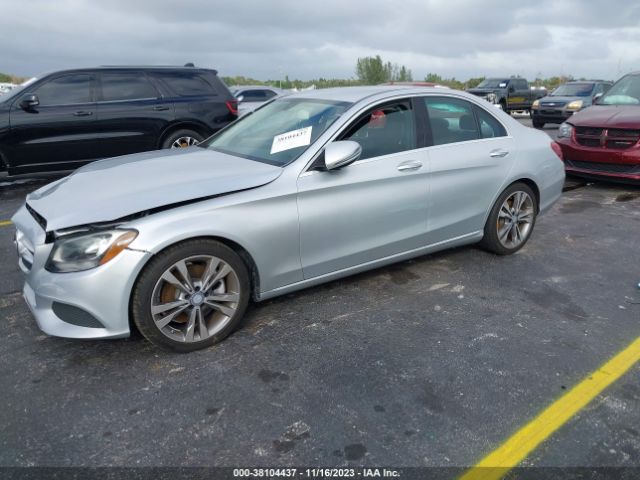 Photo 1 VIN: 55SWF4JB8GU170536 - MERCEDES-BENZ C 300 