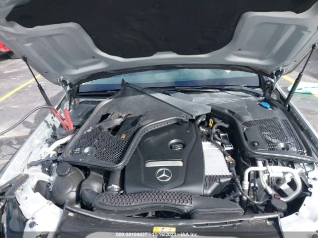 Photo 9 VIN: 55SWF4JB8GU170536 - MERCEDES-BENZ C 300 