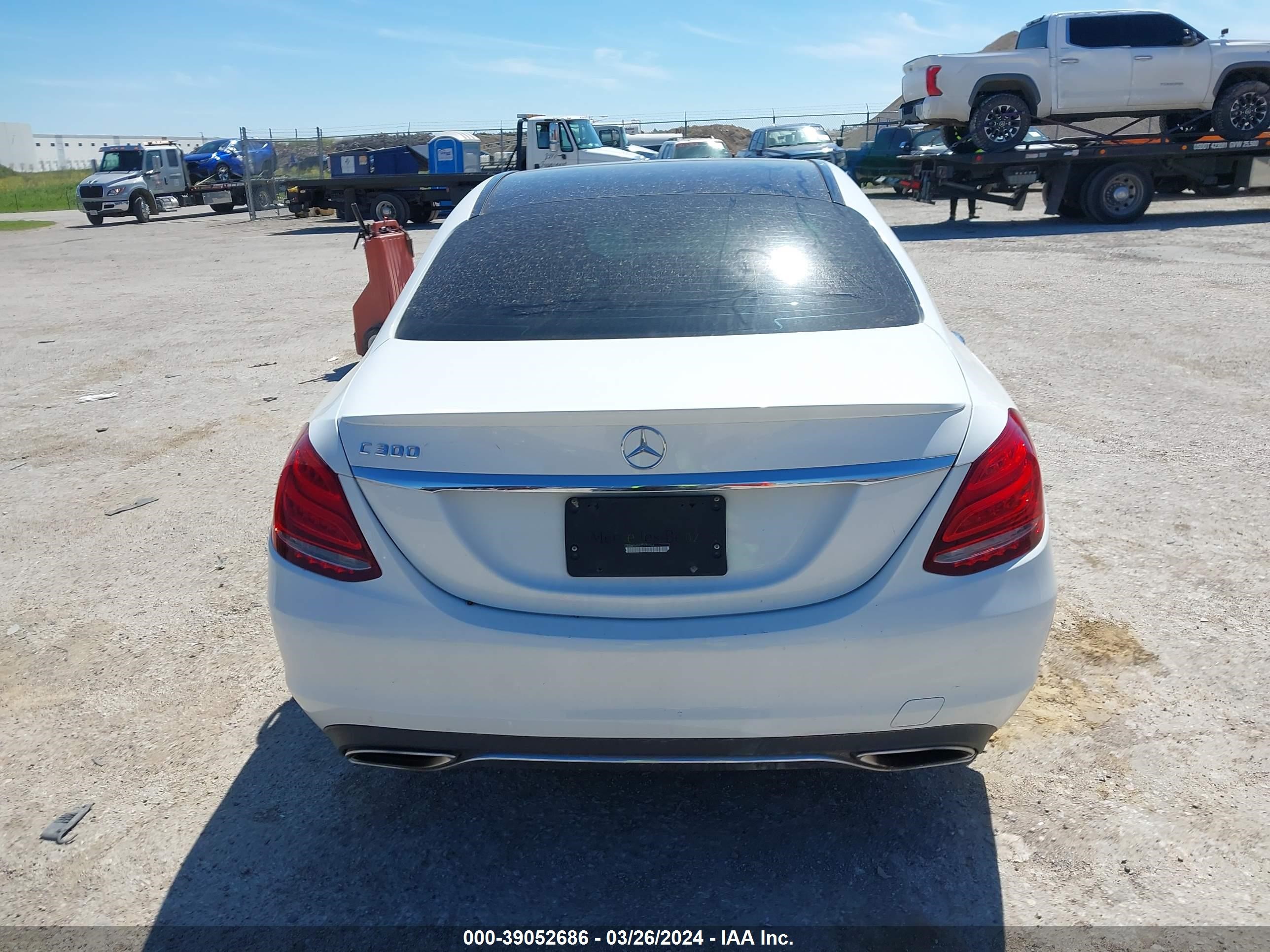 Photo 15 VIN: 55SWF4JB8GU172304 - MERCEDES-BENZ NULL 