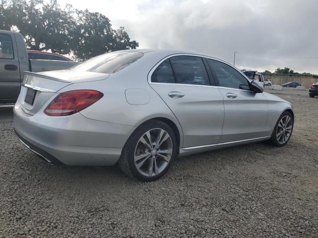 Photo 2 VIN: 55SWF4JB8GU174571 - MERCEDES-BENZ C 300 