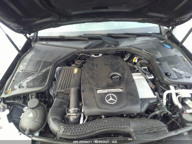 Photo 9 VIN: 55SWF4JB8HU179996 - MERCEDES-BENZ C 300 