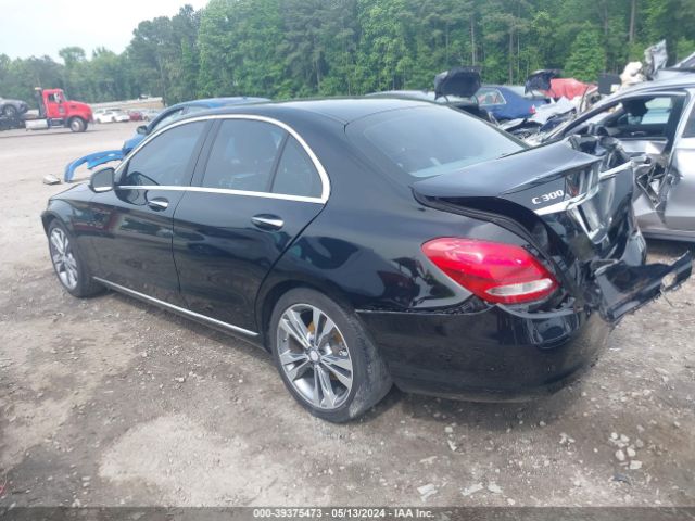 Photo 2 VIN: 55SWF4JB8HU203827 - MERCEDES-BENZ C 300 