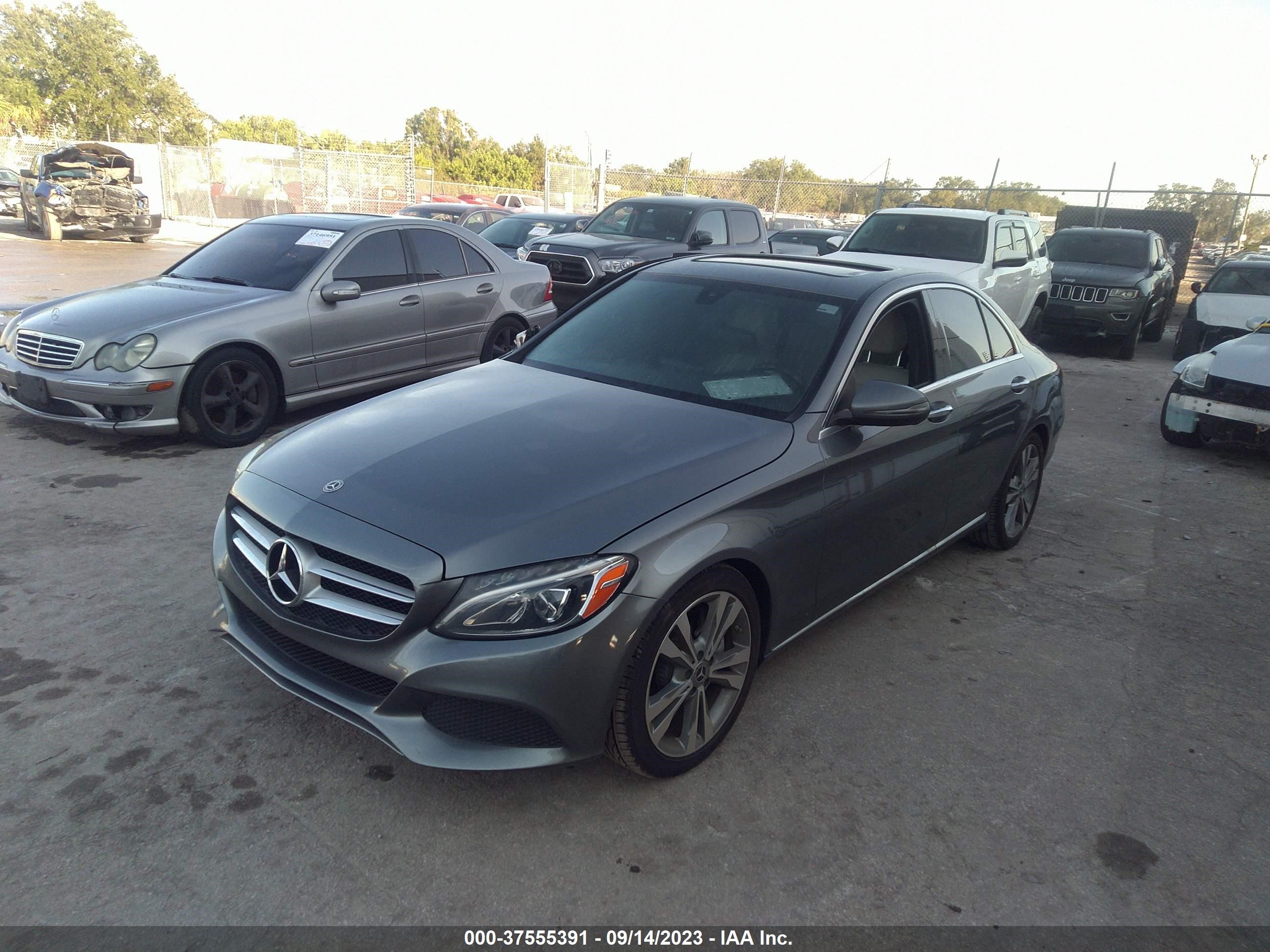 Photo 1 VIN: 55SWF4JB8JU275598 - MERCEDES-BENZ C-KLASSE 