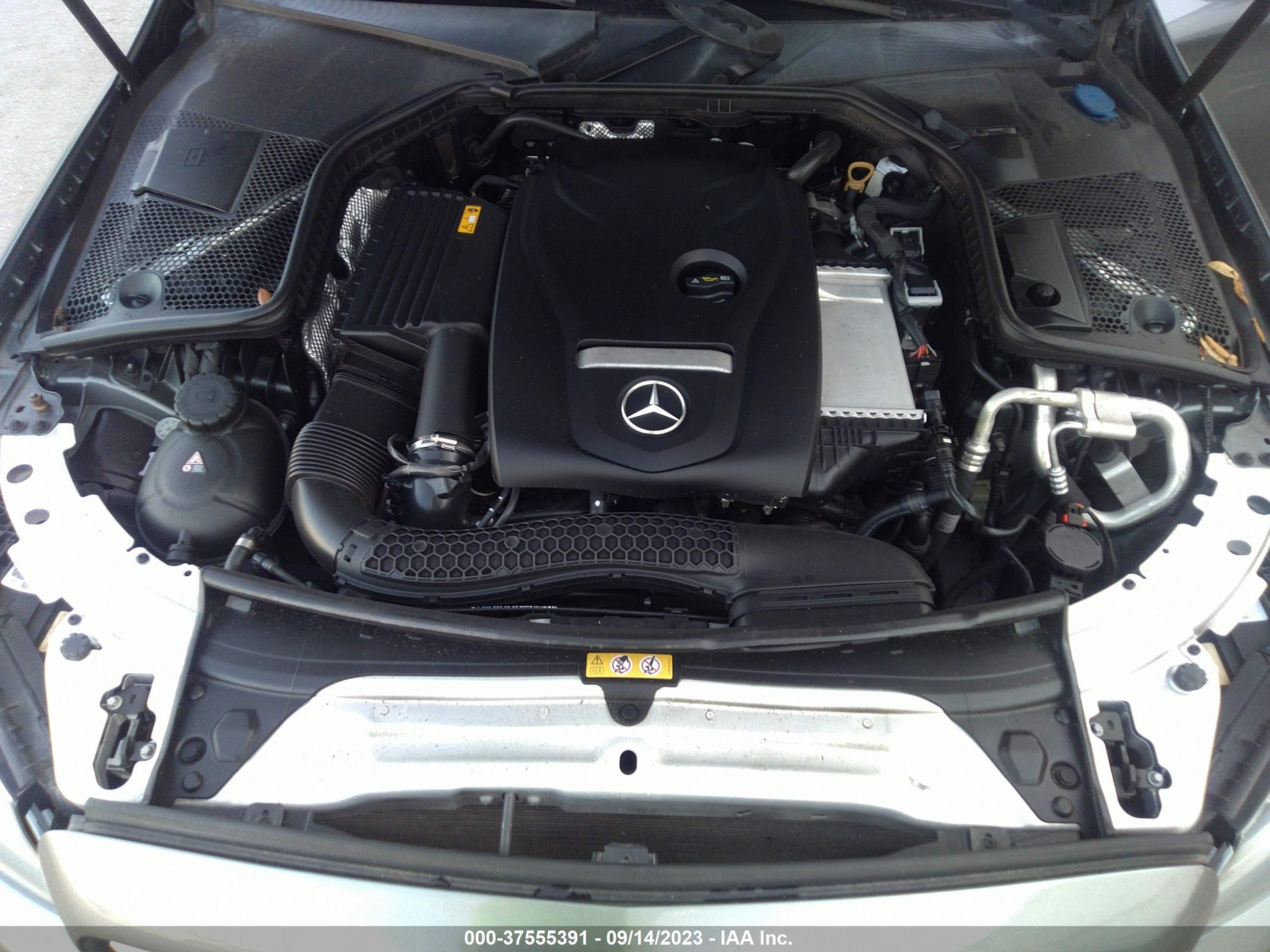 Photo 9 VIN: 55SWF4JB8JU275598 - MERCEDES-BENZ C-KLASSE 