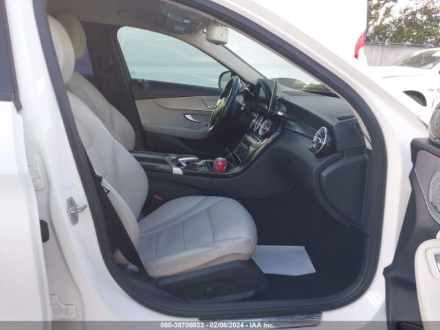 Photo 4 VIN: 55SWF4JB9GU106568 - MERCEDES-BENZ C 300 