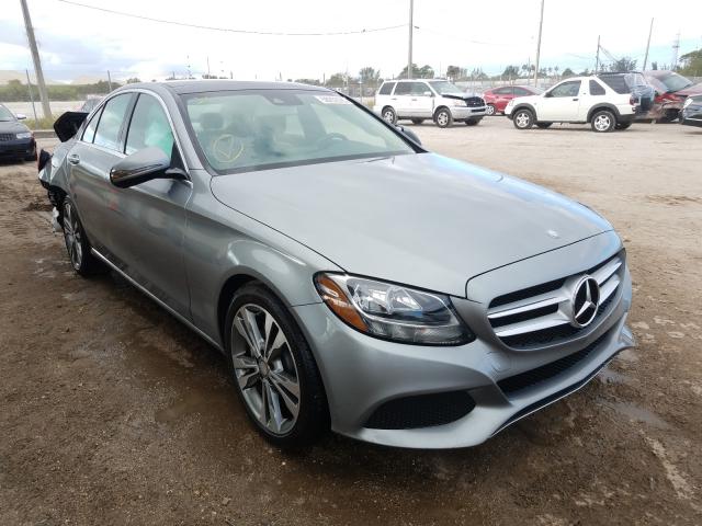 Photo 0 VIN: 55SWF4JB9GU131745 - MERCEDES-BENZ C 300 