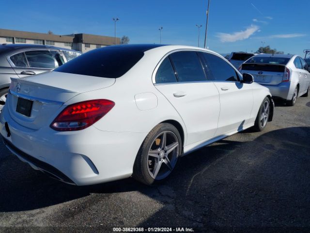 Photo 3 VIN: 55SWF4JB9GU156578 - MERCEDES-BENZ C 300 