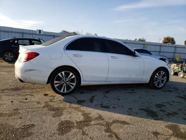 Photo 2 VIN: 55SWF4JB9HU231717 - MERCEDES-BENZ C 300 