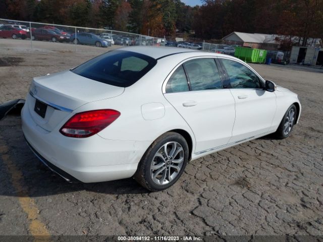 Photo 3 VIN: 55SWF4JB9JU237653 - MERCEDES-BENZ C 300 