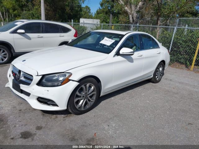 Photo 1 VIN: 55SWF4JB9JU250340 - MERCEDES-BENZ C 300 