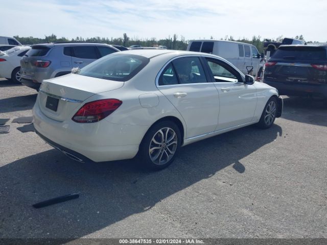 Photo 3 VIN: 55SWF4JB9JU250340 - MERCEDES-BENZ C 300 