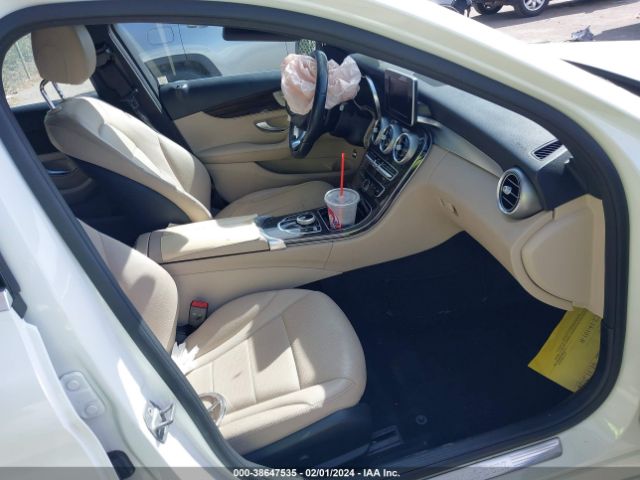 Photo 4 VIN: 55SWF4JB9JU250340 - MERCEDES-BENZ C 300 