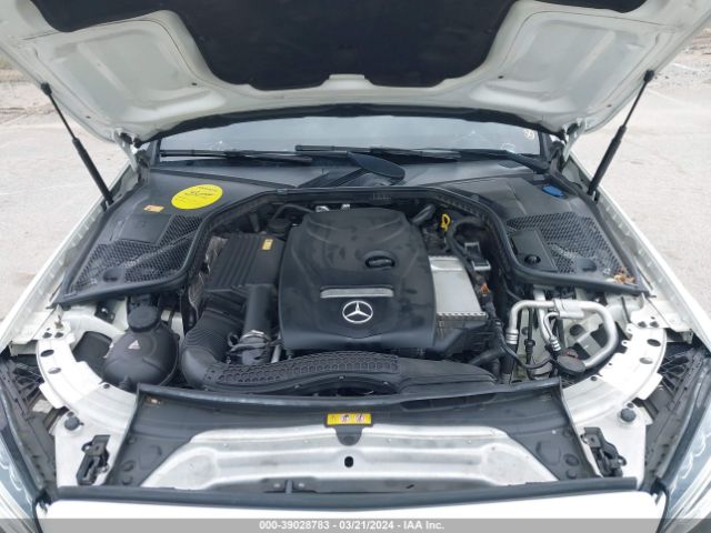 Photo 9 VIN: 55SWF4JBXGU149879 - MERCEDES-BENZ C 300 