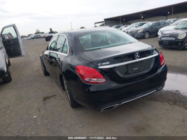 Photo 2 VIN: 55SWF4JBXGU157819 - MERCEDES-BENZ C 300 