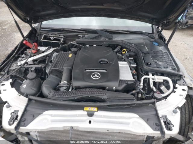 Photo 9 VIN: 55SWF4JBXGU157819 - MERCEDES-BENZ C 300 