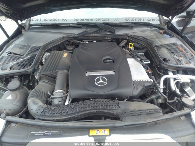 Photo 9 VIN: 55SWF4JBXHU189297 - MERCEDES-BENZ C-CLASS 