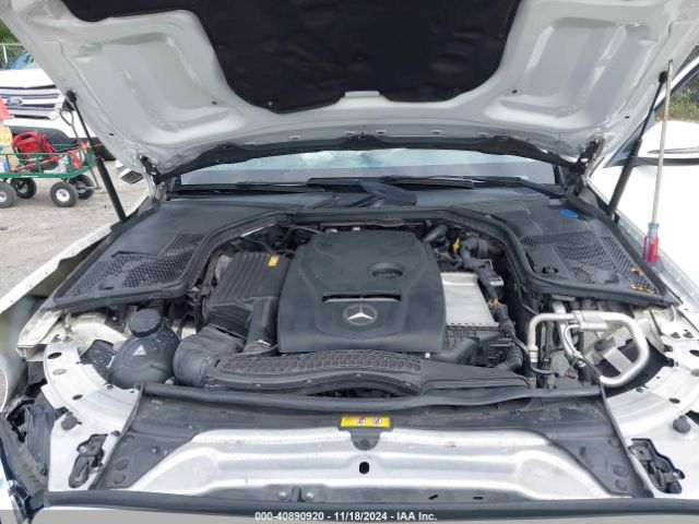 Photo 9 VIN: 55SWF4JBXHU218653 - MERCEDES-BENZ C-CLASS 