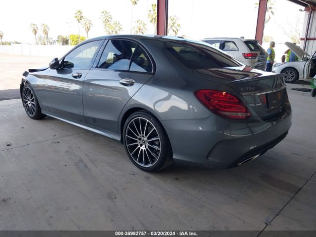 Photo 2 VIN: 55SWF4JBXJU246541 - MERCEDES-BENZ C 300 