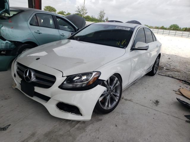 Photo 1 VIN: 55SWF4JBXJU258110 - MERCEDES-BENZ C 300 