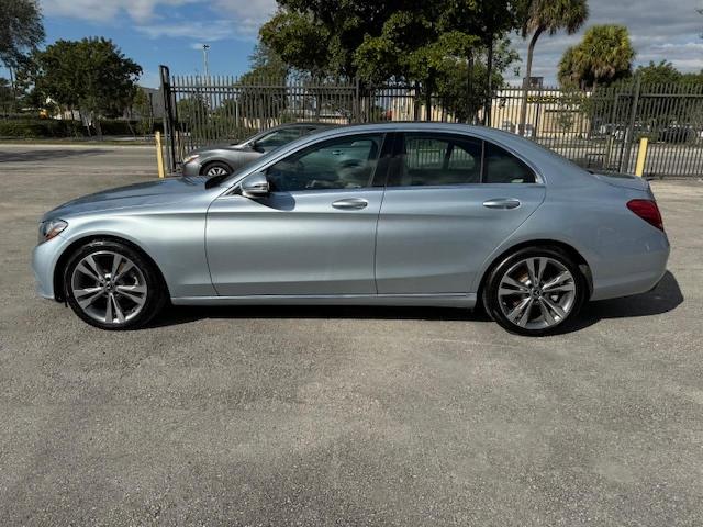 Photo 11 VIN: 55SWF4JBXJU264554 - MERCEDES-BENZ C 300 