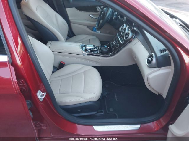 Photo 4 VIN: 55SWF4KB0GU103038 - MERCEDES-BENZ C 300 