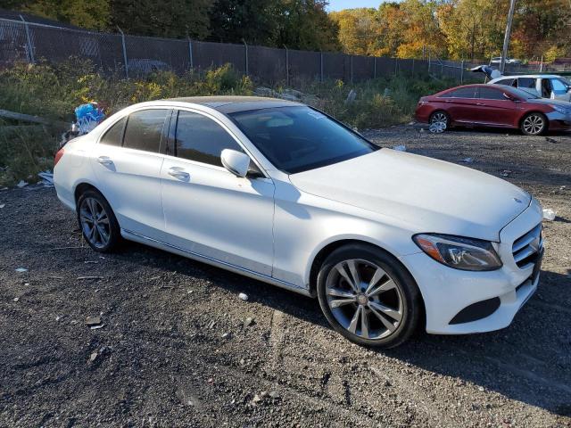 Photo 3 VIN: 55SWF4KB0GU108059 - MERCEDES-BENZ C 300 4MAT 