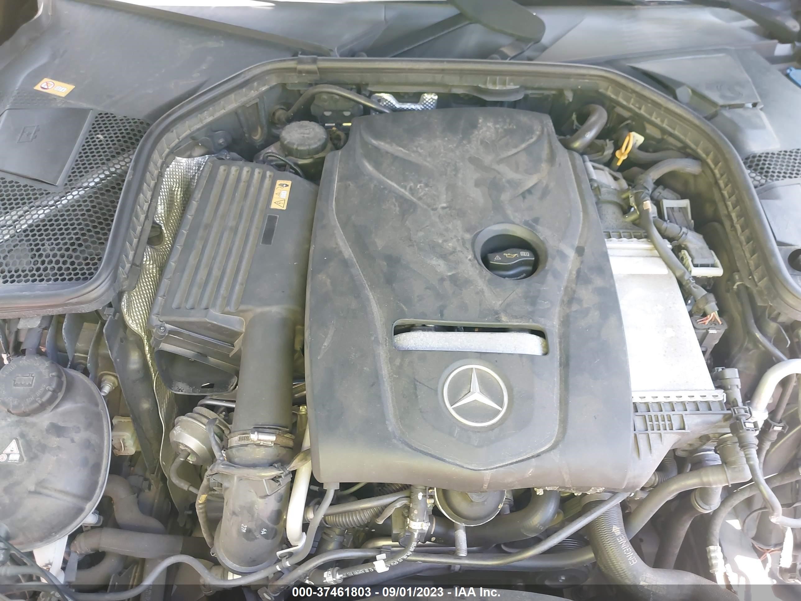 Photo 9 VIN: 55SWF4KB0GU108711 - MERCEDES-BENZ C 300 