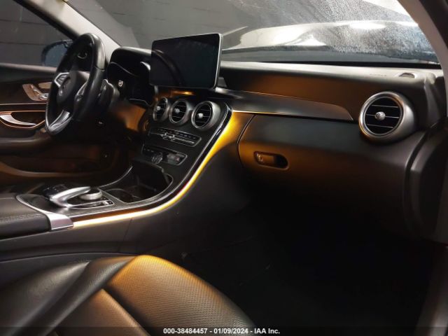 Photo 4 VIN: 55SWF4KB0GU135732 - MERCEDES-BENZ C 300 