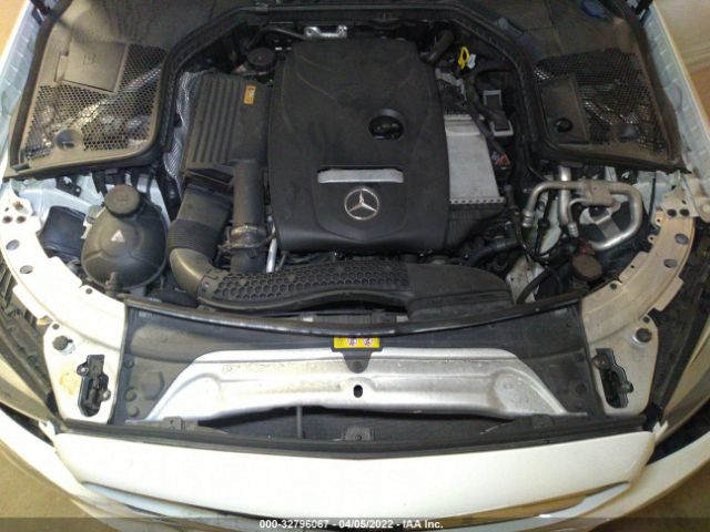 Photo 9 VIN: 55SWF4KB0HU188013 - MERCEDES-BENZ C-CLASS 