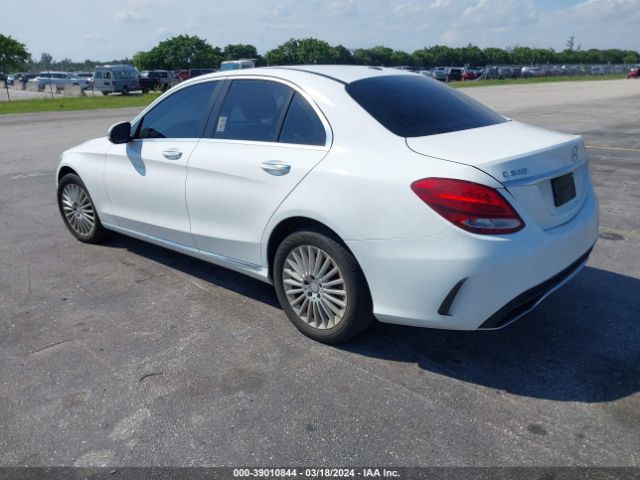 Photo 2 VIN: 55SWF4KB0HU209717 - MERCEDES-BENZ C 300 