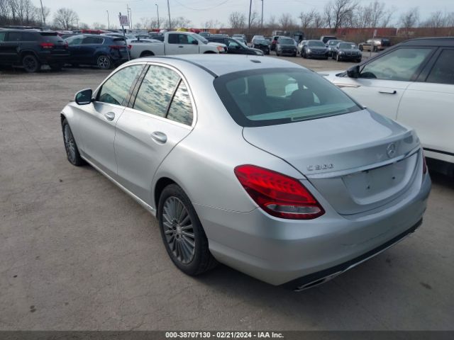 Photo 2 VIN: 55SWF4KB1FU027585 - MERCEDES-BENZ C 300 