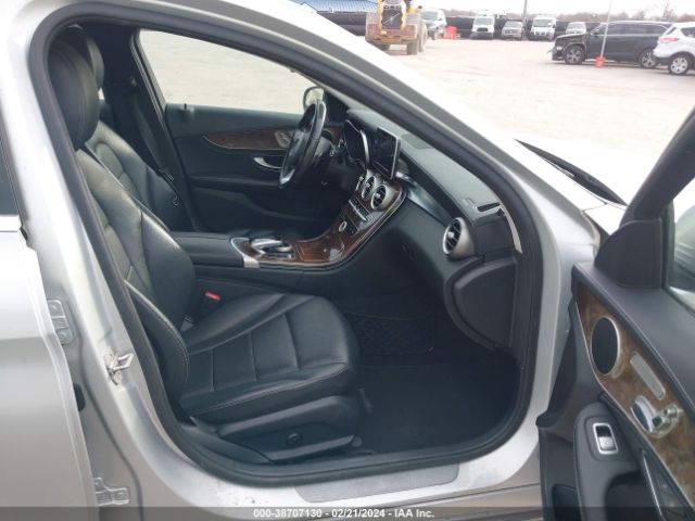 Photo 4 VIN: 55SWF4KB1FU027585 - MERCEDES-BENZ C 300 