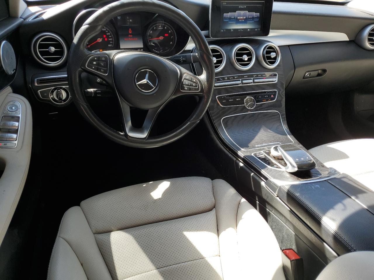 Photo 7 VIN: 55SWF4KB2GU113909 - MERCEDES-BENZ C-KLASSE 