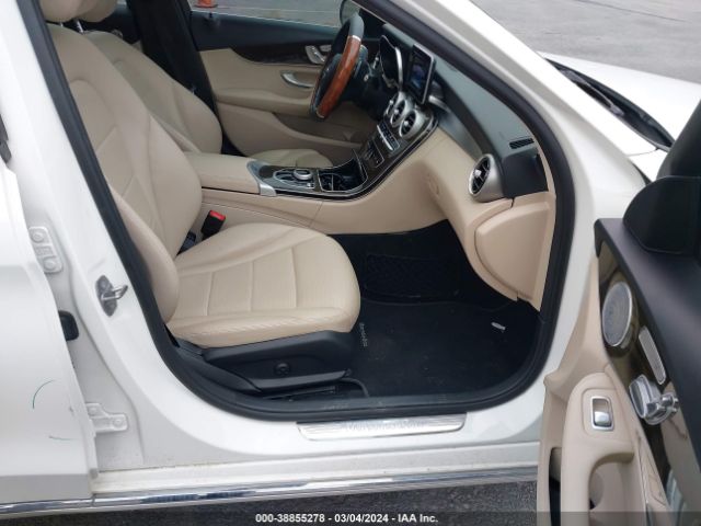 Photo 4 VIN: 55SWF4KB2HU182097 - MERCEDES-BENZ C 300 