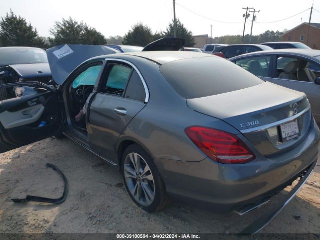 Photo 2 VIN: 55SWF4KB2HU200114 - MERCEDES-BENZ C 300 