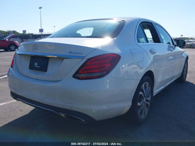 Photo 3 VIN: 55SWF4KB3FU080370 - MERCEDES-BENZ C 300 