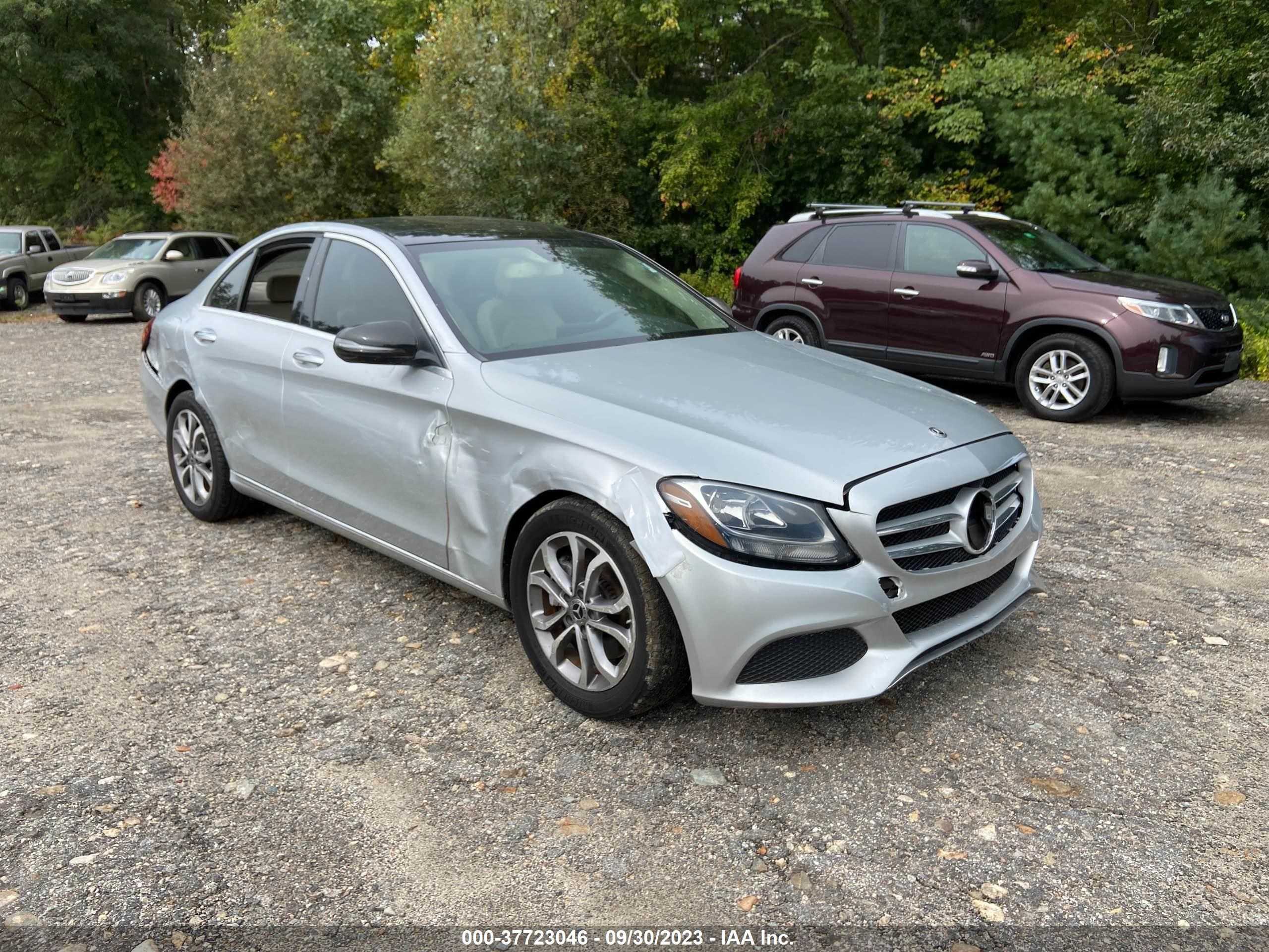 Photo 1 VIN: 55SWF4KB3HU232005 - MERCEDES-BENZ C 300 4MAT 