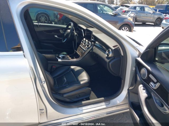 Photo 4 VIN: 55SWF4KB4FU000672 - MERCEDES-BENZ C 300 