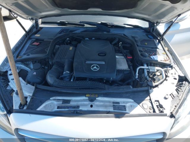 Photo 9 VIN: 55SWF4KB4FU000672 - MERCEDES-BENZ C 300 