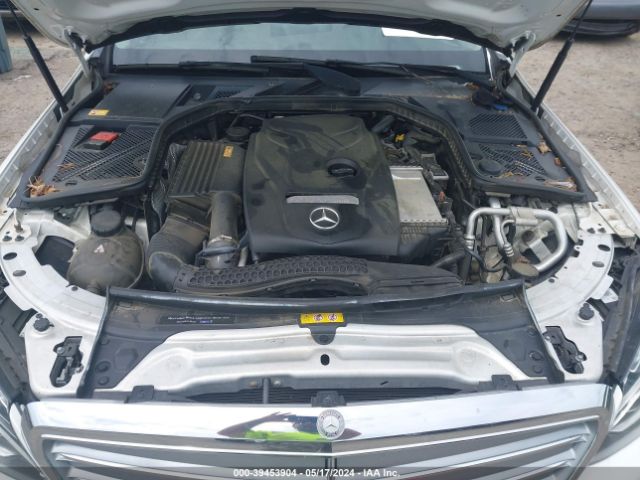 Photo 9 VIN: 55SWF4KB4FU076571 - MERCEDES-BENZ C 300 