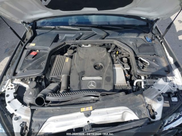 Photo 9 VIN: 55SWF4KB4FU095573 - MERCEDES-BENZ C 300 