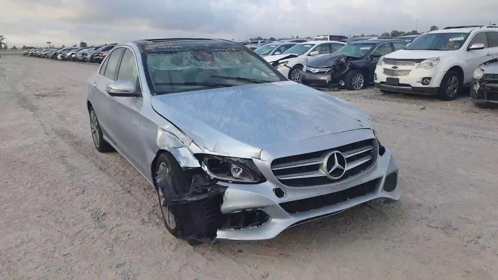 Photo 10 VIN: 55SWF4KB4GU134583 - MERCEDES-BENZ C 300 4MAT 