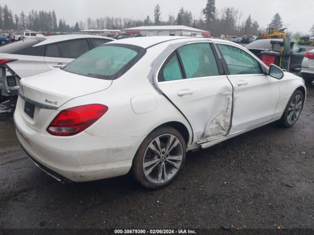 Photo 3 VIN: 55SWF4KB4JU242662 - MERCEDES-BENZ C 300 