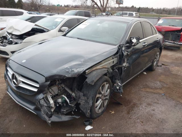 Photo 1 VIN: 55SWF4KB5GU107019 - MERCEDES-BENZ C 300 