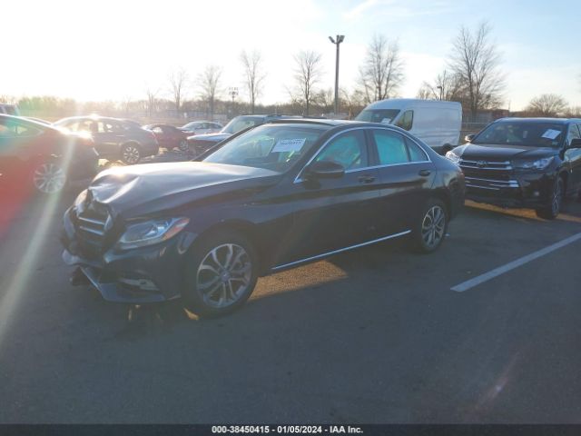 Photo 1 VIN: 55SWF4KB5GU112785 - MERCEDES-BENZ C 300 